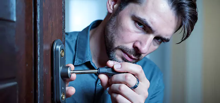 Eviction Locksmith Warwick